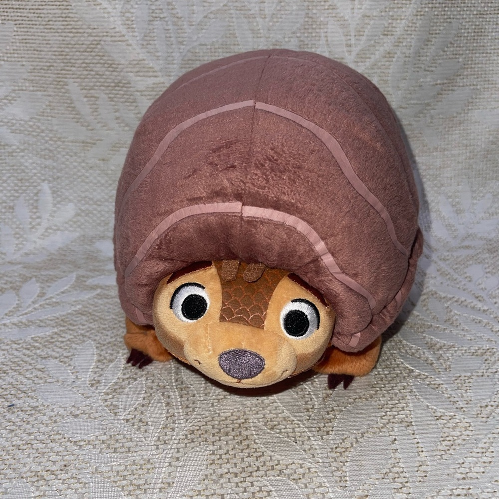 DISNEY Raya and the Last Dragon Tuk Tuk Armadillo Stuffed Animal 10” Plush